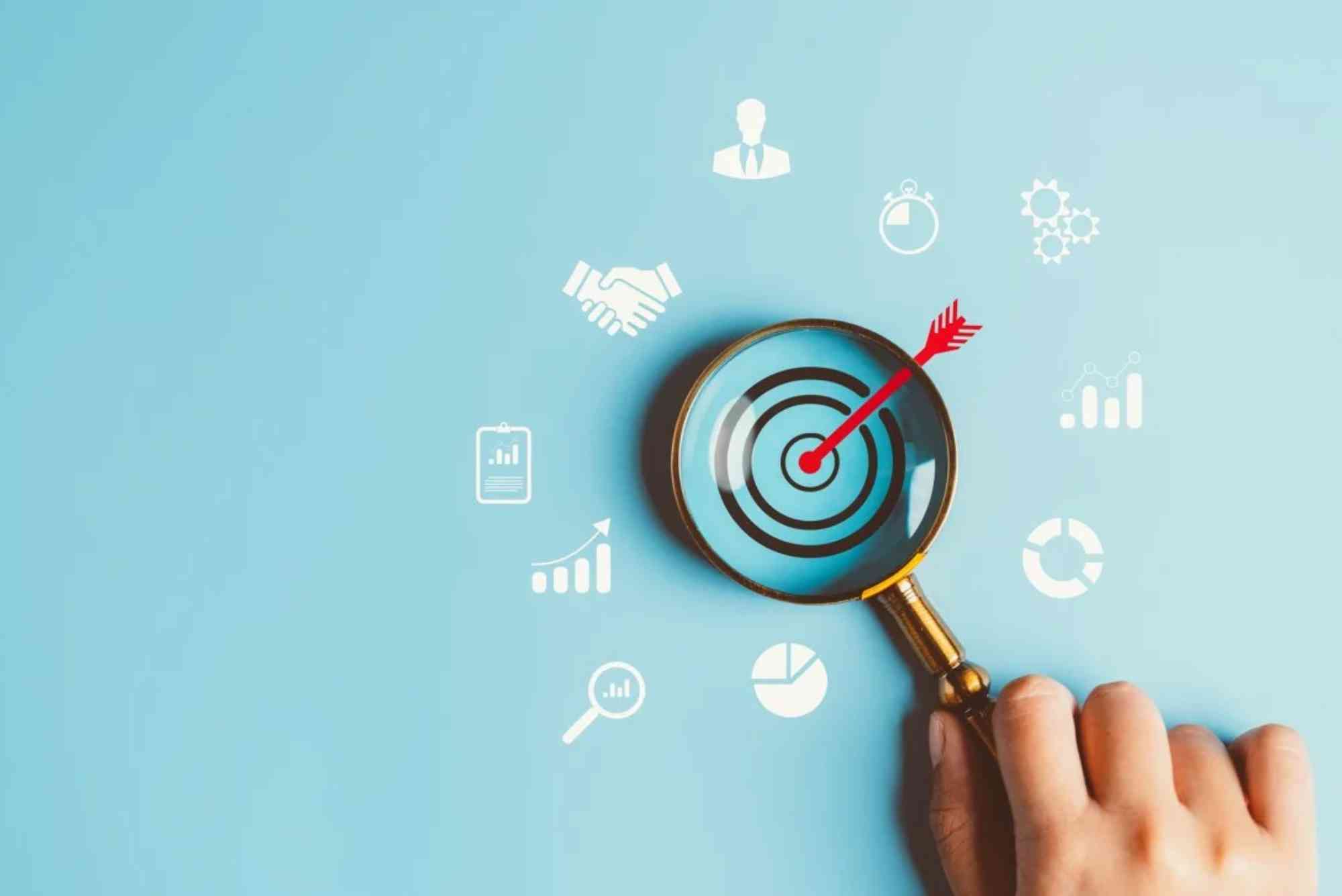 أهمية تحديد الجمهور المستهدف بدقة في عالم الأعمال